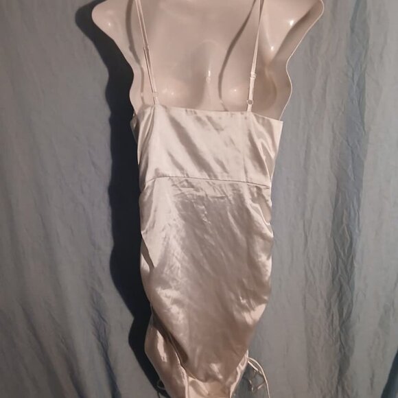 Shein white silky cocktail party mini dress - Picture 4 of 4